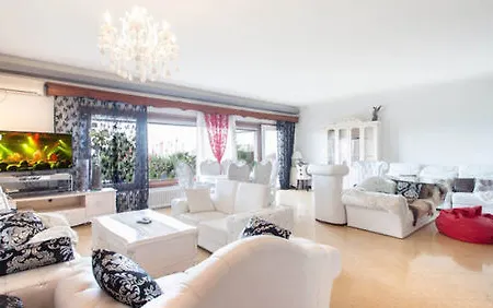 Willa Lux House Barcelona With Pool And Hot Tub, Access *