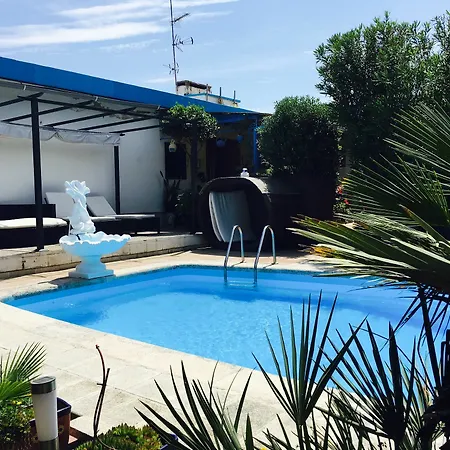 Lux House Barcelona With Pool And Hot Tub, Access *